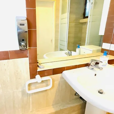 La Rossa Dei Navigli Big Central Apartment * Milan
